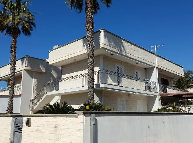 Gallipoli Beach Apartment